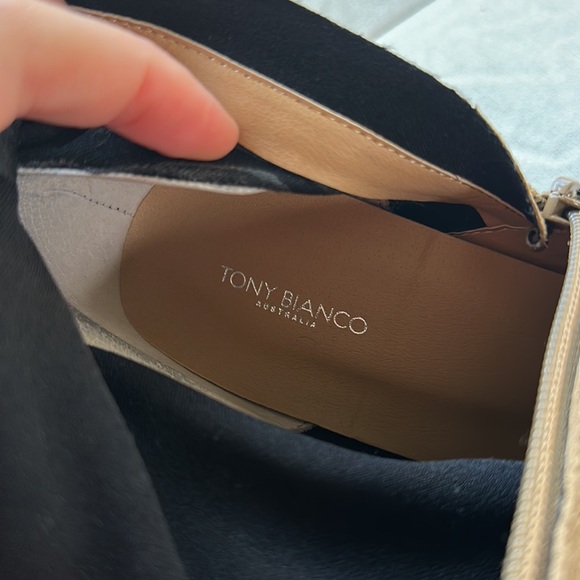 Tony Bianco Hamlet suede boots beige - Picture 14 of 15